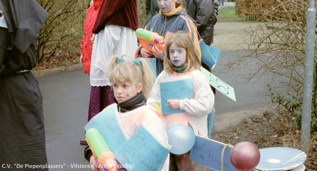 Imm017 Piepenplassite